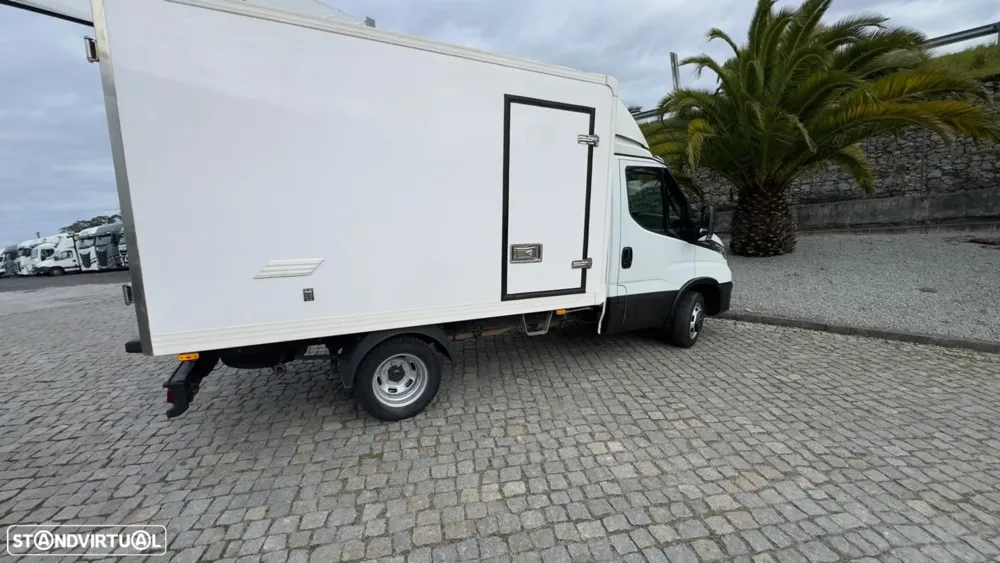 Iveco 35C18 3.0 C/FRIO -22