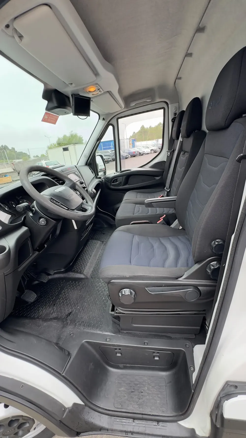 IVECO 35S18V 18M3
