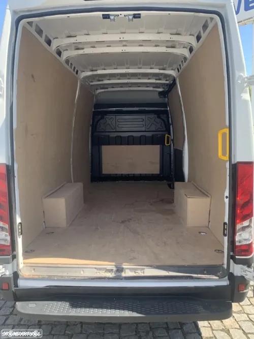 Iveco 35C16 18M3