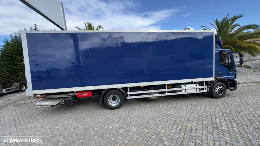 Iveco EUROCARGO 160E25P
