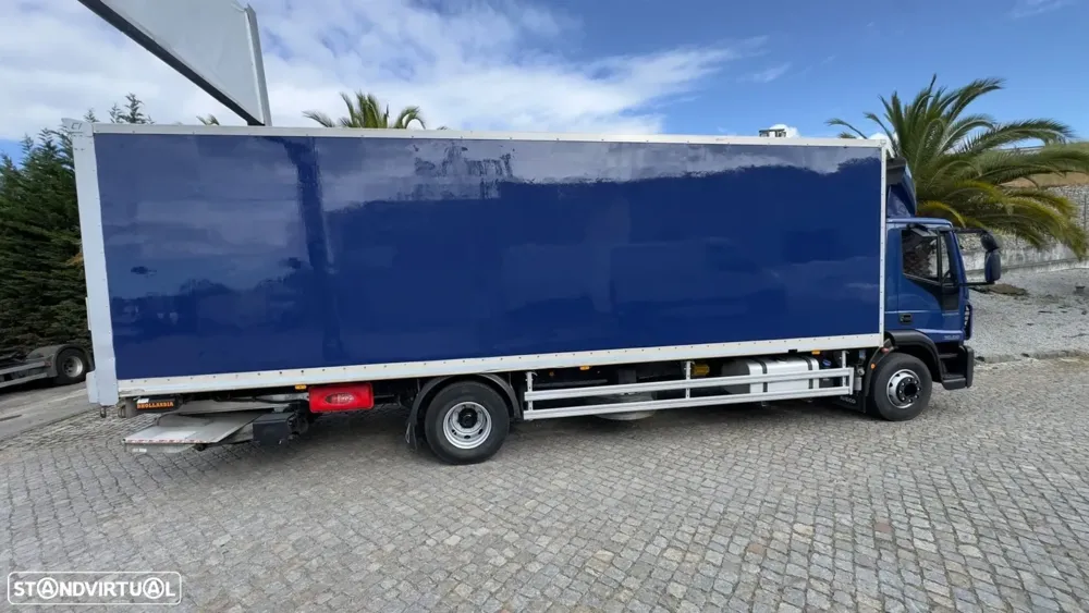Iveco EUROCARGO 160E25P