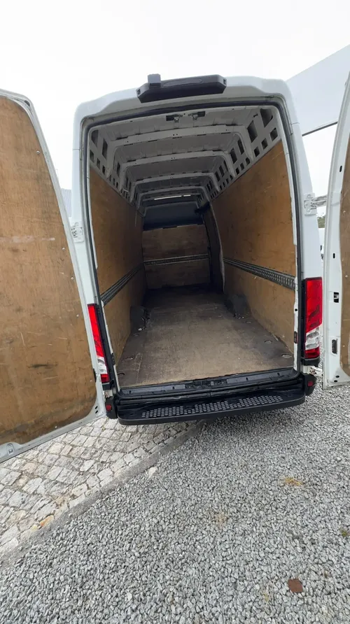 IVECO 35S18V 18M3