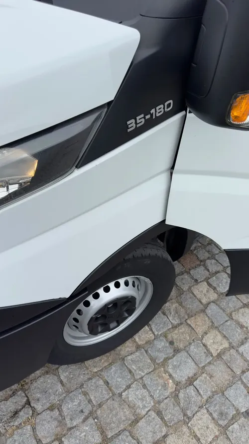 IVECO 35S18V 18M3