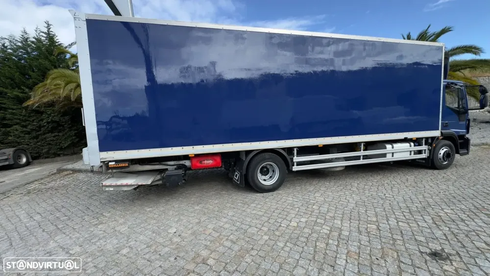 Iveco EUROCARGO 160E25P